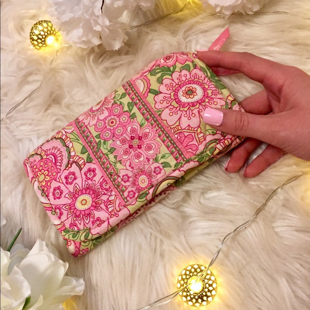 Vera Bradley Retired Pattern Wallet